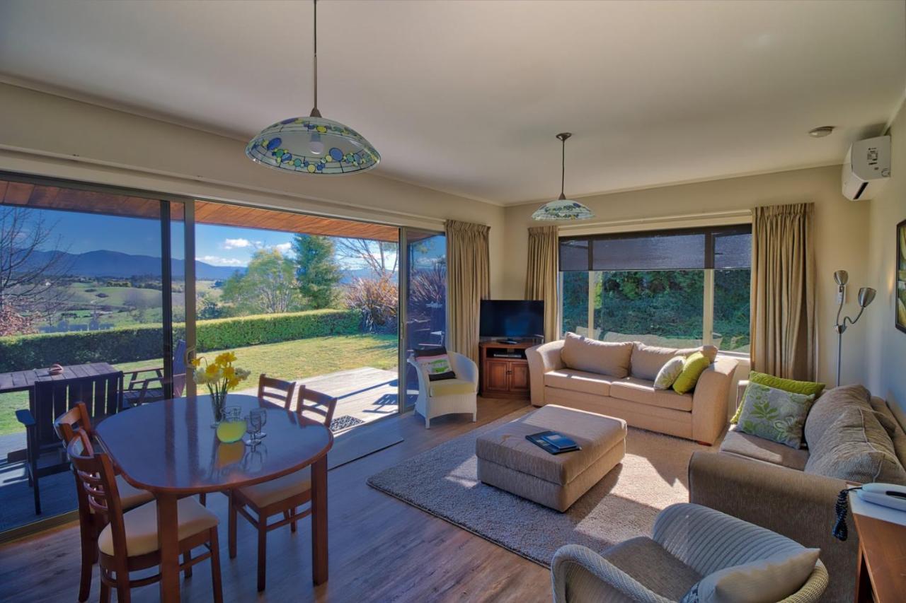 Clayridge Cottages Upper Moutere 外观 照片
