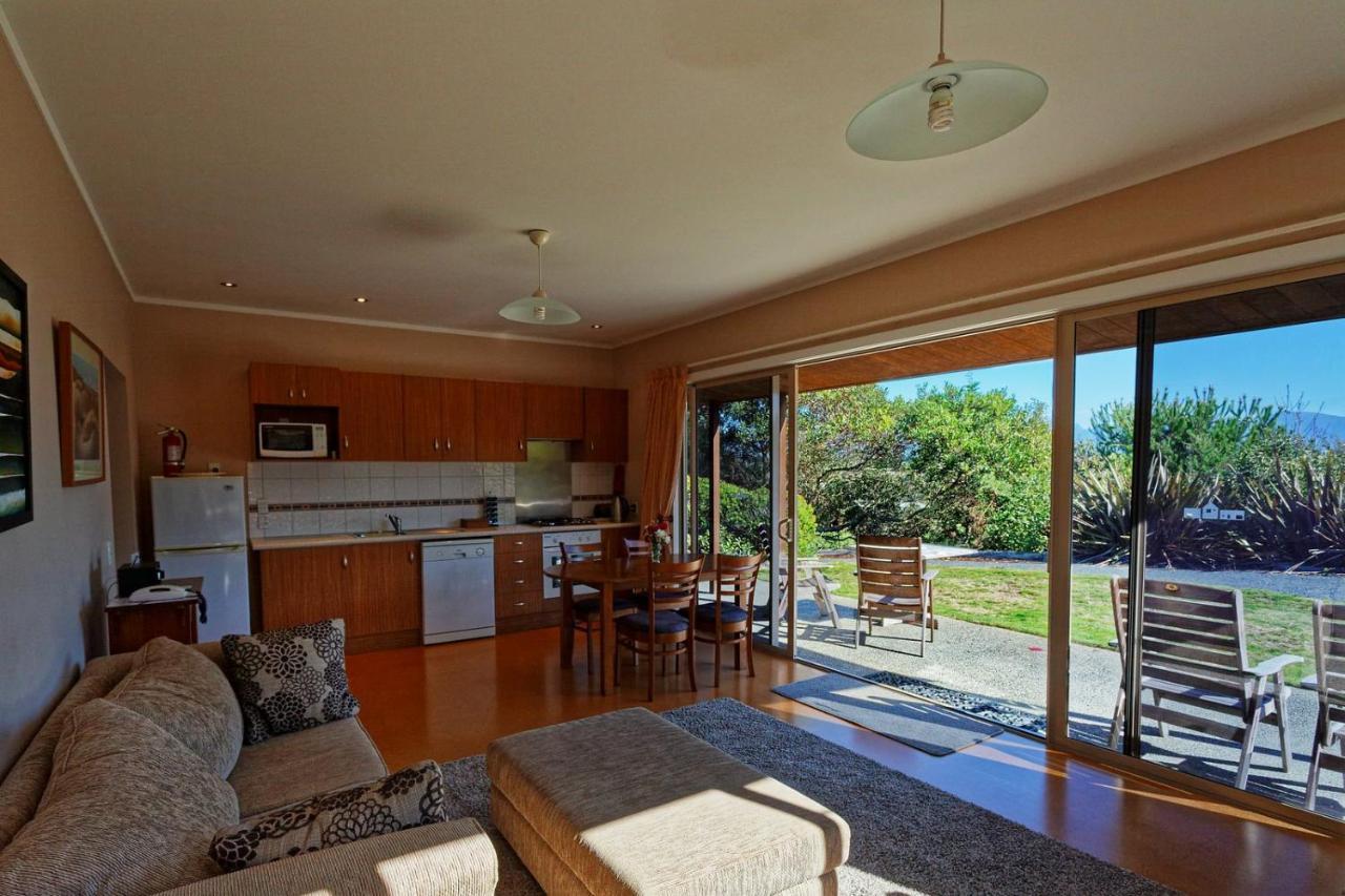 Clayridge Cottages Upper Moutere 外观 照片